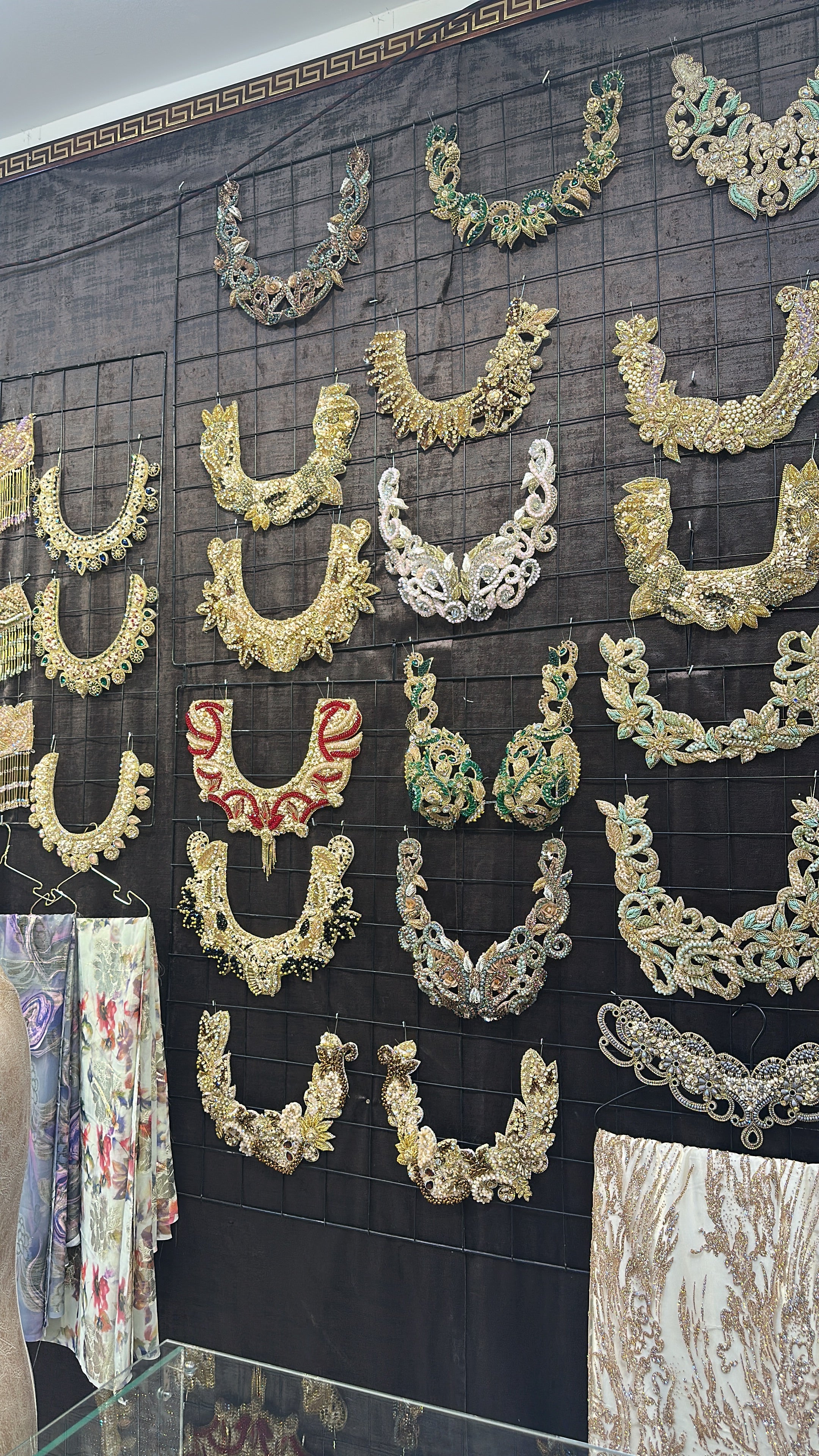 Model zder موديل صدر